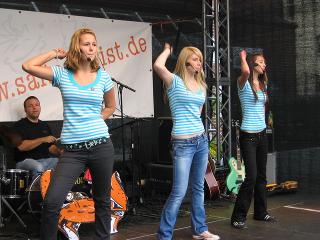 gal/2007/2007 Ruettenscheider Kinderfest/2007 Saitentwist Ruettenscheider Kinderfest 1.9. 273.jpg